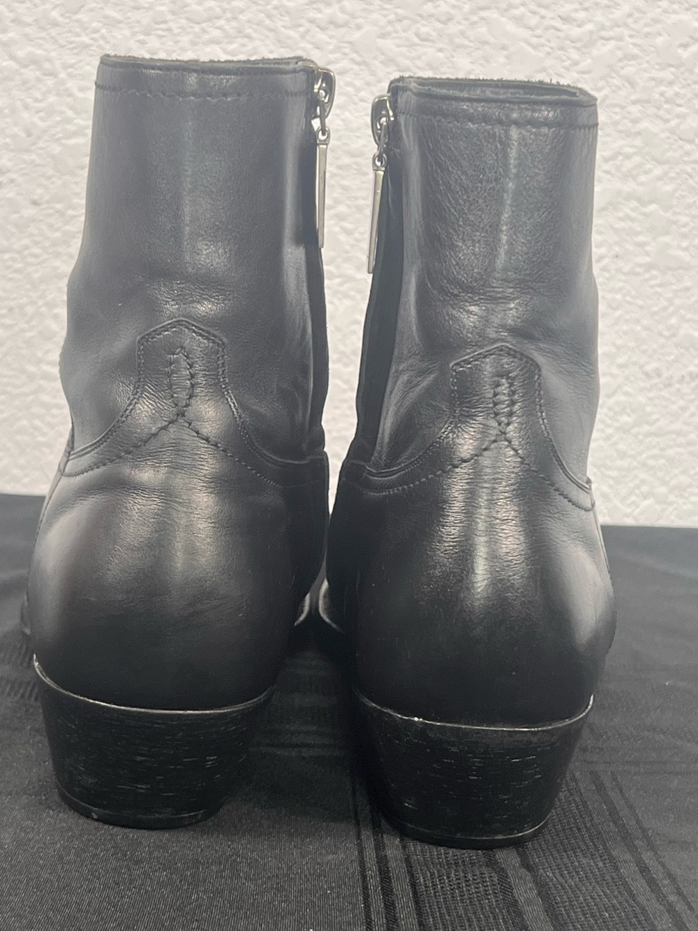 Saint Laurent Black Leather Ankle Boots EU 38/W 7 1/2 / M 6 - Picture 5 of 10